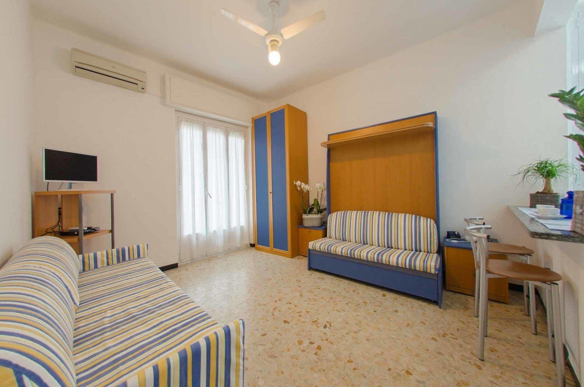 Residenza Adelaide Aparthotel Finale Ligure Exterior foto
